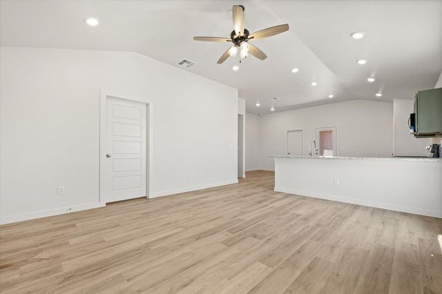 5615 Smith Street, Lubbock, TX 79416