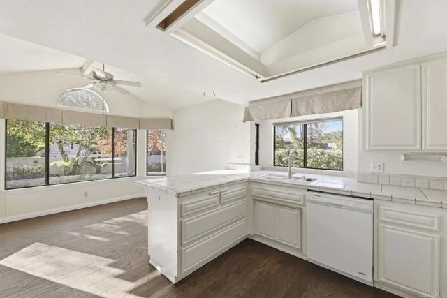 2920 Lakemont Drive, Fallbrook, CA 92028