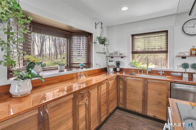 202 Coles Road, Cromwell, CT 06416