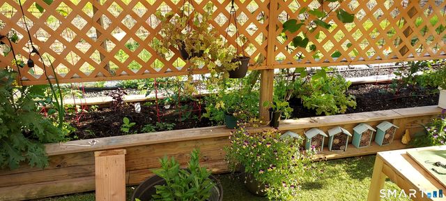 202 Coles Road, Cromwell, CT 06416