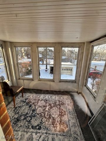 13518 Cedar Road, University Heights, OH 44118