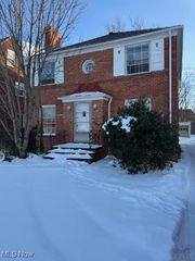 13518 Cedar Road, University Heights, OH 44118