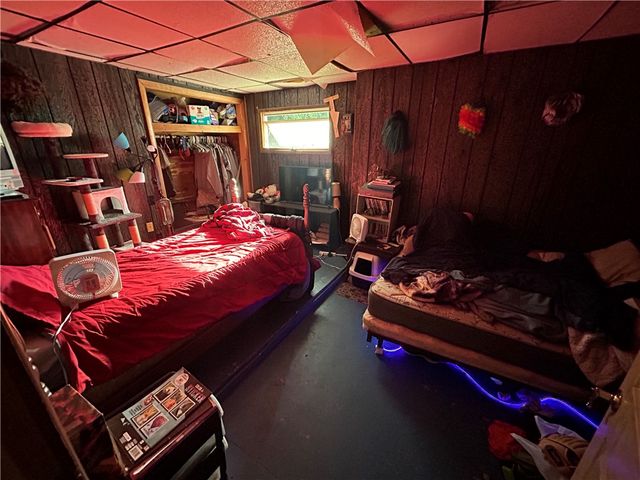 65 Sandrock Rd, Franklin Twp, PA 15486