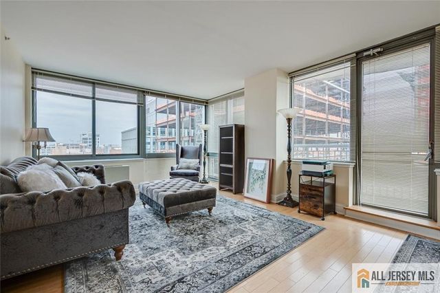 1 Spring Street 1405, New Brunswick, NJ 08901