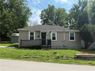 303 Bell Street, Richmond, MO 64085
