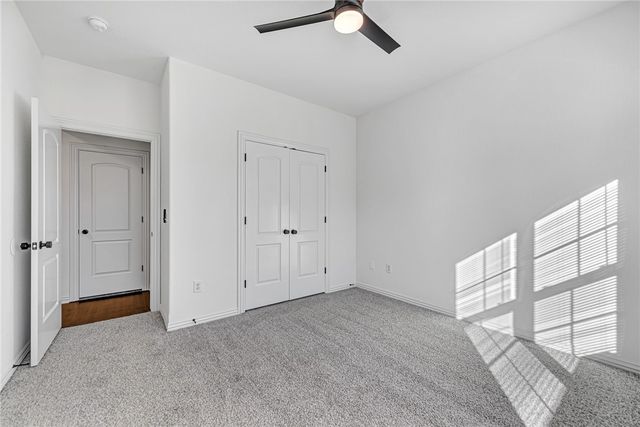 755 N Wordsworth Lane, Fayetteville, AR 72704