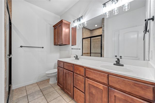 755 N Wordsworth Lane, Fayetteville, AR 72704