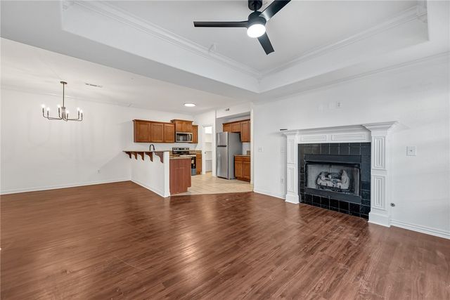 755 N Wordsworth Lane, Fayetteville, AR 72704