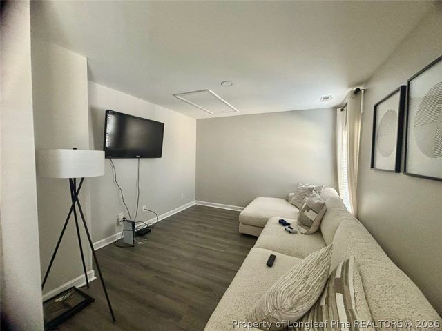 215 AMBERGATE Drive, Youngsville, NC 27596