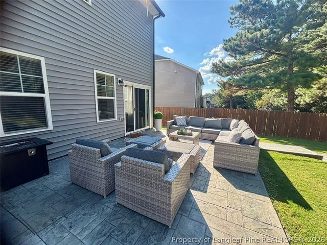 215 AMBERGATE Drive, Youngsville, NC 27596