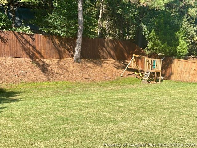 215 AMBERGATE Drive, Youngsville, NC 27596