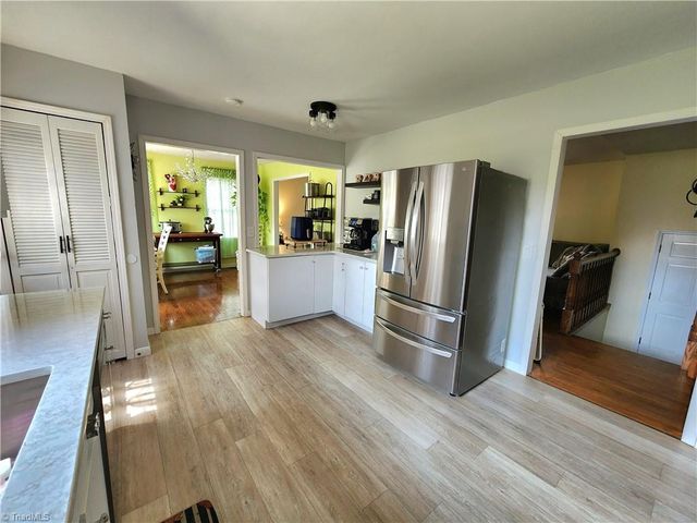 181 Camelia Court, Mount Airy, NC 27030
