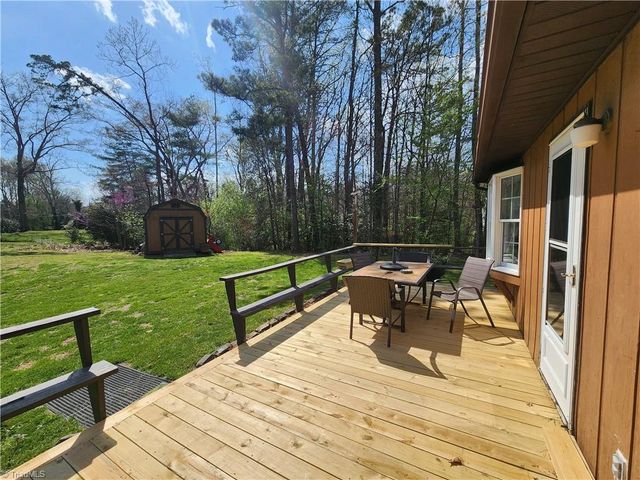 181 Camelia Court, Mount Airy, NC 27030