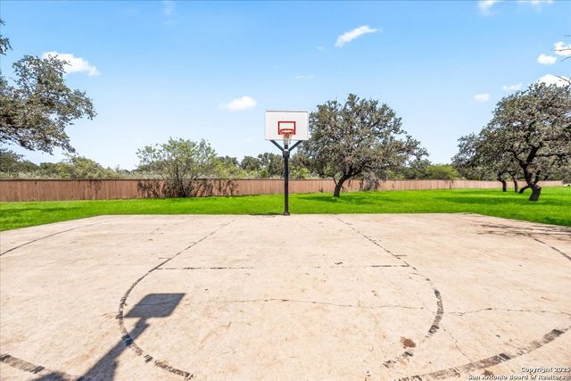 8027 Seatide Vista, San Antonio, TX 78249