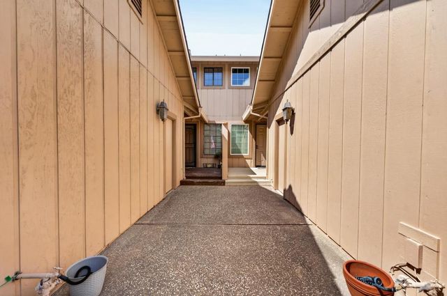 8187 Shane Ln, Citrus Heights, CA 95610
