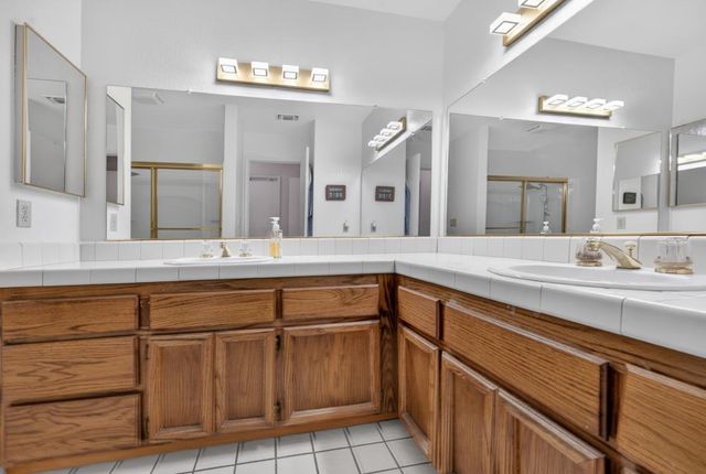 8187 Shane Ln, Citrus Heights, CA 95610