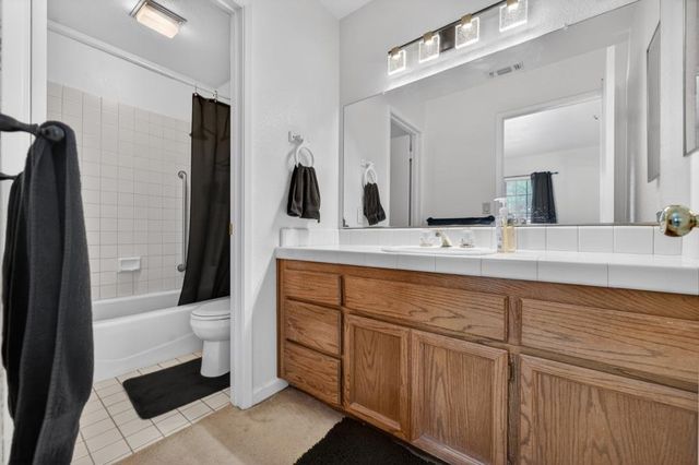 8187 Shane Ln, Citrus Heights, CA 95610