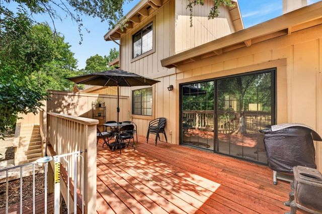 8187 Shane Ln, Citrus Heights, CA 95610