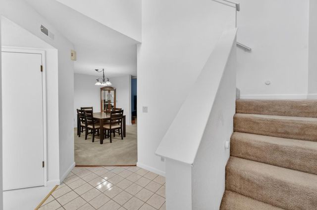 8187 Shane Ln, Citrus Heights, CA 95610