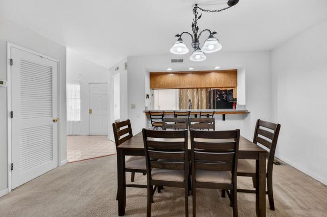 8187 Shane Ln, Citrus Heights, CA 95610