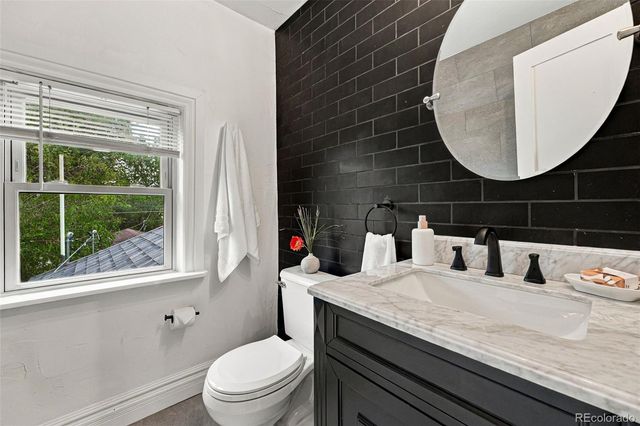2130 N Gilpin Street, Denver, CO 80205