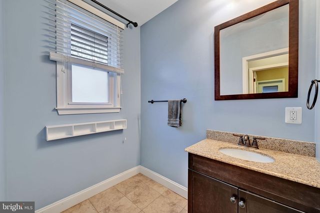 3018 NORTHWAY DR, Baltimore, MD 21234