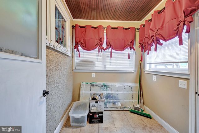 3018 NORTHWAY DR, Baltimore, MD 21234