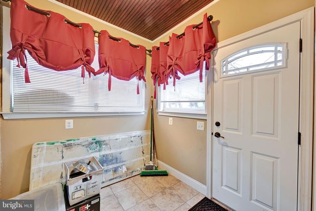 3018 NORTHWAY DR, Baltimore, MD 21234