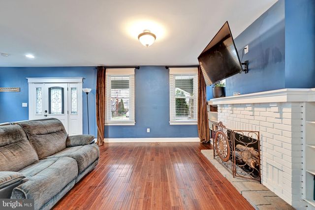 3018 NORTHWAY DR, Baltimore, MD 21234