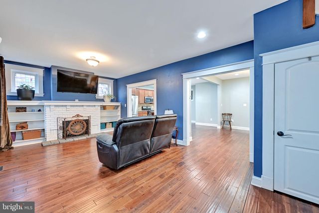 3018 NORTHWAY DR, Baltimore, MD 21234