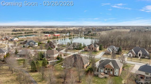 13071 Burningwood Drive, Washington, MI 48094
