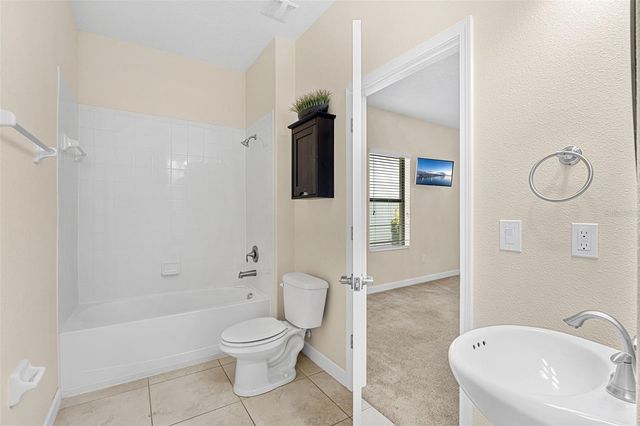 4306 BISCAYNE COVE COURT, Kissimmee, FL 34744