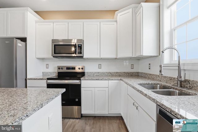 182 HUDSON BLVD, Red Lion, PA 17356