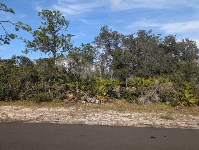 8 VALENCIA DRIVE, Indian Lake Estates, FL 33855