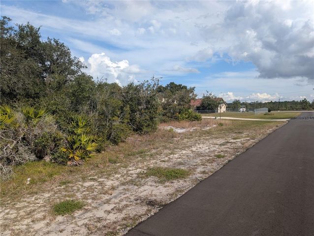 8 VALENCIA DRIVE, Indian Lake Estates, FL 33855