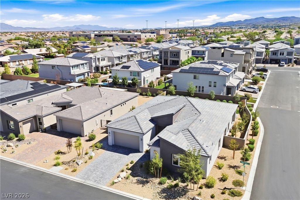 11164 Twisty Ridge Street, Las Vegas, NV 89183 — photo 2