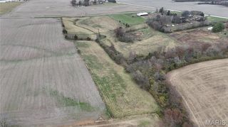 000 Celeste Estates Drive, Waterloo, IL 62298