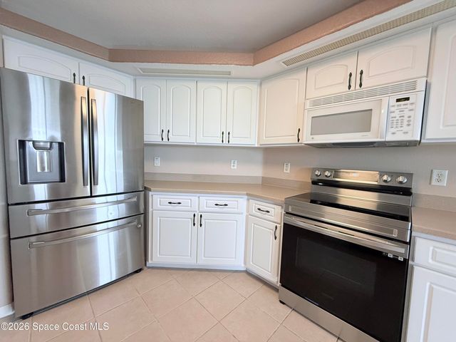 8903 Laguna Lane 204, Cape Canaveral, FL 32920