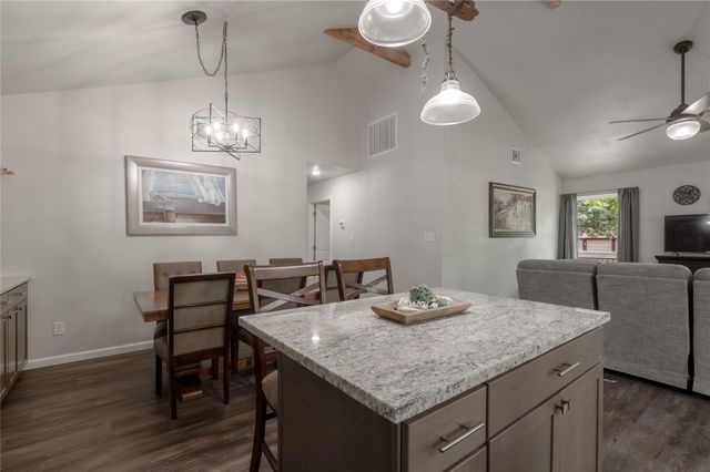 110 N Bailey Street, Trinity, TX 75862