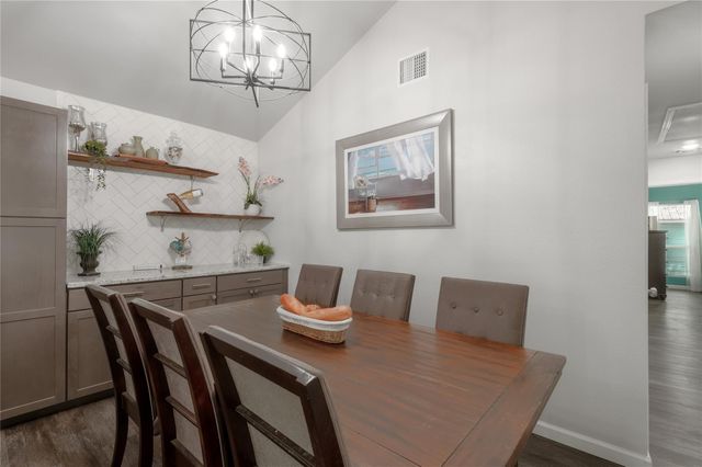 110 N Bailey Street, Trinity, TX 75862