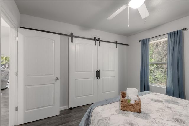 110 N Bailey Street, Trinity, TX 75862