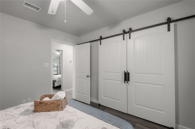 110 N Bailey Street, Trinity, TX 75862