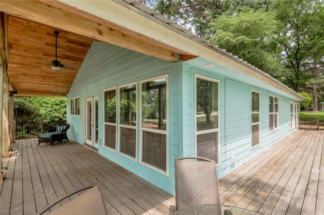 110 N Bailey Street, Trinity, TX 75862