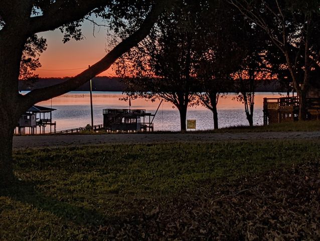 110 N Bailey Street, Trinity, TX 75862