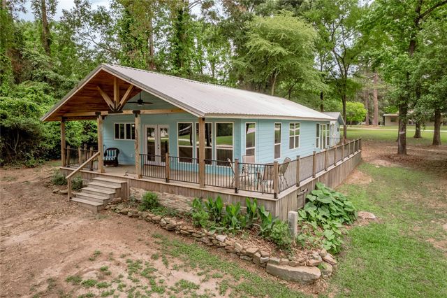 110 N Bailey Street, Trinity, TX 75862