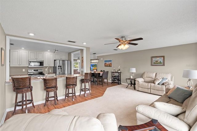 9130 34TH WAY N 6, Pinellas Park, FL 33782