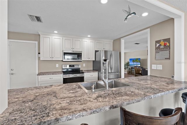 9130 34TH WAY N 6, Pinellas Park, FL 33782