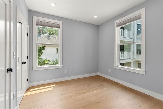 113 Beacon Street B, Somerville, MA 02143