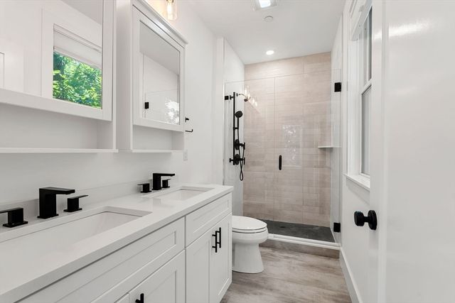 113 Beacon Street B, Somerville, MA 02143