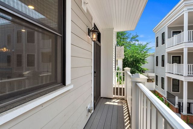 113 Beacon Street B, Somerville, MA 02143